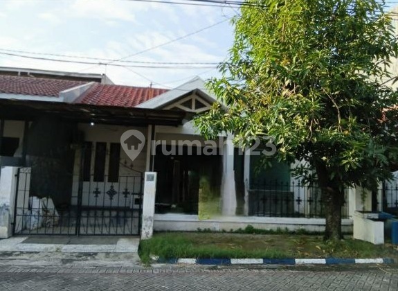 For Sale Ready-to-Occupy House in Rungkut Mapan, Close to Merr For Sale Ready-to-Occupy House in Rungkut Mapan, Close to Merr