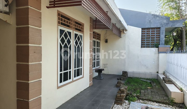 Dijual Rumah di Perumahan Medayu Selatan Dekat UPN Cocok untuk kost atau Rumah tinggal 