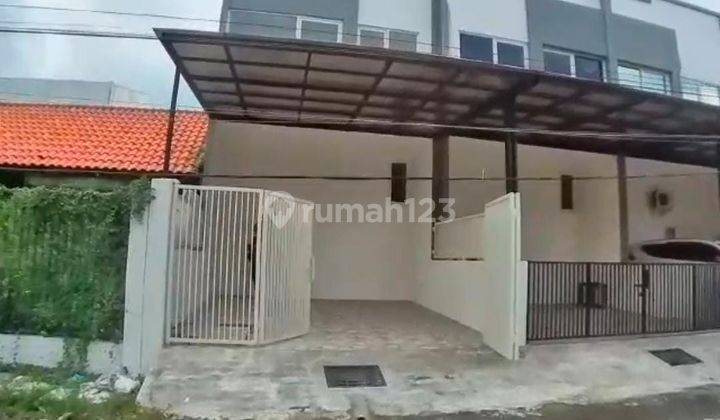 Rumah 2 Lantai Baru Rungkut Asri Tengah Sisa 1 Unit Saja 1