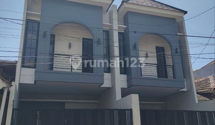 Selangkah ke Merr Rumah Baru Lokasi Premium Ready 2 Unit Selangkah ke Merr Rumah Baru Lokasi Premium Ready 2 Unit