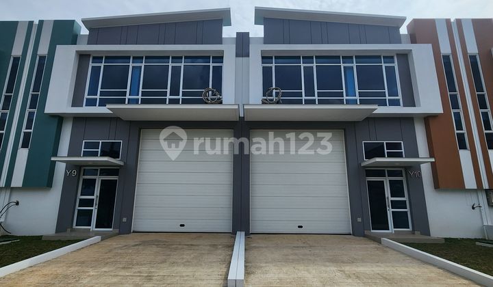 Ready-to-Use Warehouse with Direct Toll Access in a Gratuity-Free Area Ready-to-Use Warehouse with Direct Toll Access in a Gratuity-Free Area