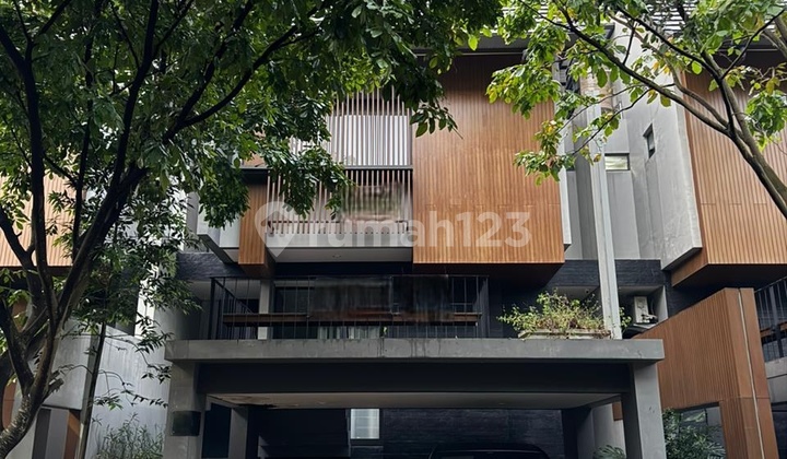 Siap Huni Rumah Di Greenwich Park Cluster Caelus BSD Siap Huni Rumah Di Greenwich Park Cluster Caelus BSD