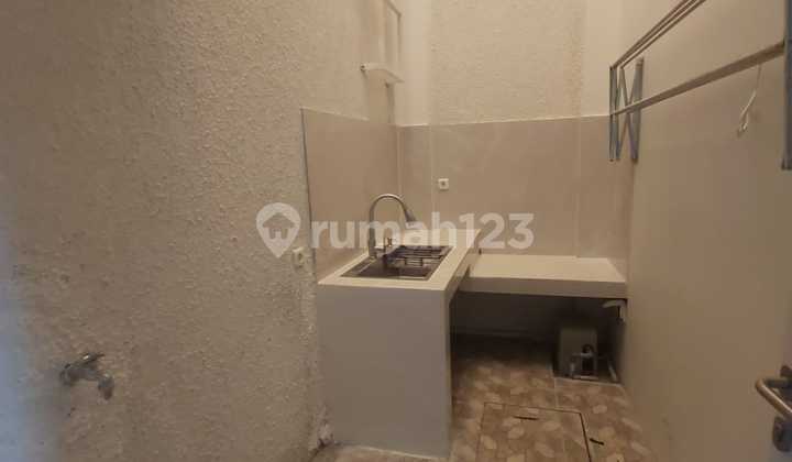 Rumah Semi Furnished Di Cluster Tesla Gading Serpong 10