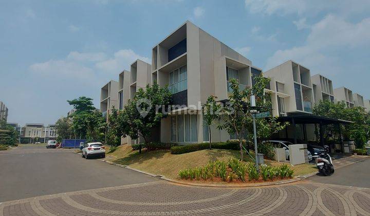 Siap Huni Rumah Hook Cluster Mozart Gading Serpong 2