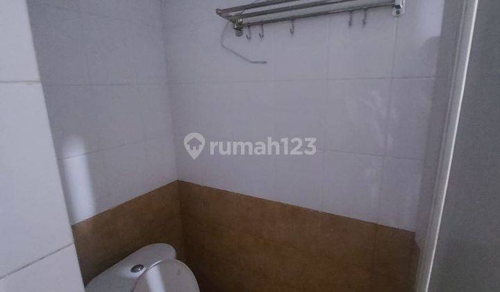 Siap Huni Apartemen Full Furnished Green Pramuka City  2