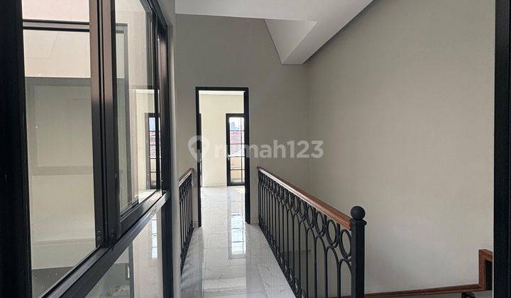 Jual Rumah Baru Hook Modern Classic Sektor 7a Gading Serpong 2