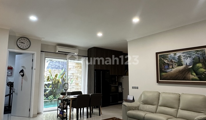 Rumah Private Pool Semi Furnished The Eminent Cluster Vivacia - BSD 1