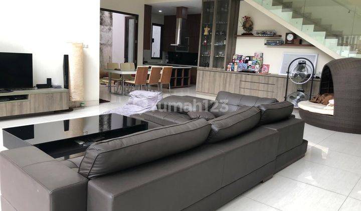 Siap Huni Rumah Mewah 3 Lantai Sutera Palma Alam Sutera  1