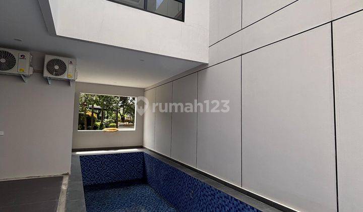 Rumah Furnished Brand New Hook Private Pool Di Alam Sutera 2