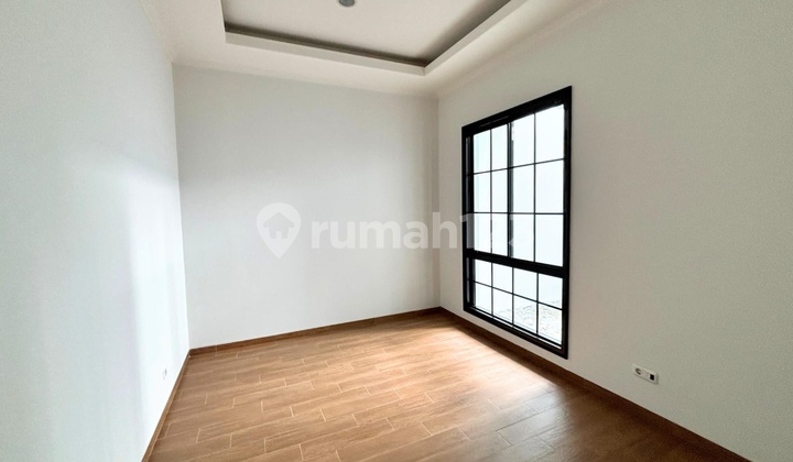 Rumah Baru Depan Taman Cluster Winona - Alam Sutera 2