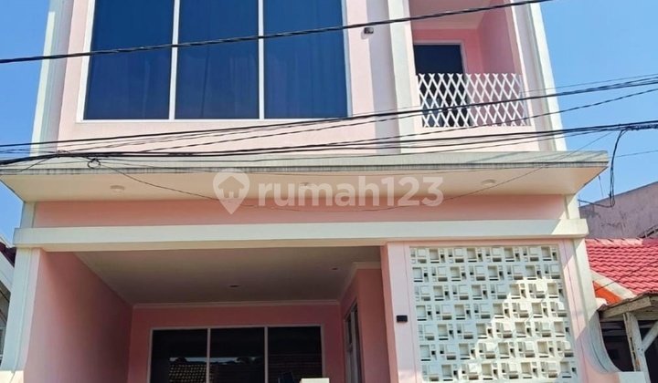 Jual Rumah Semi Furnished Catalina Gading Serpong 