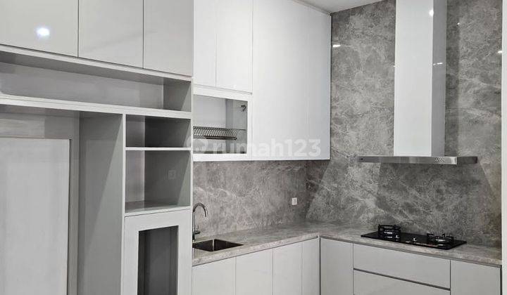 Siap Huni Rumah Baru Modern Minimalis Alam Sutera 2