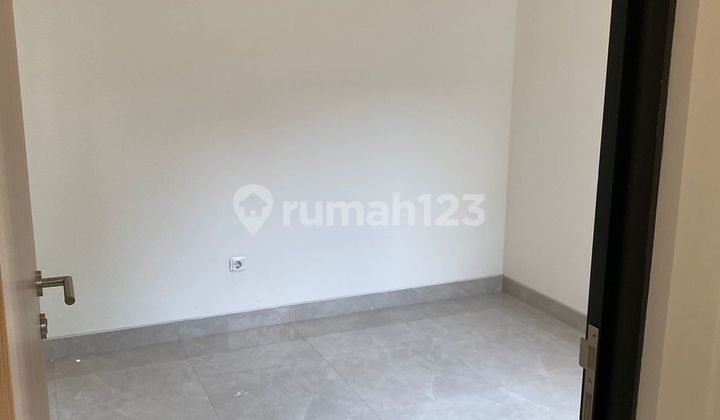 Rumah Rapi 2 Lantai Cluster Grand Freja - BSD 2