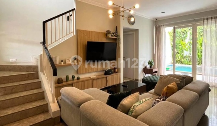 Full Furnished Cakep Rumah Hoek & Private Pool The Savia BSD 2