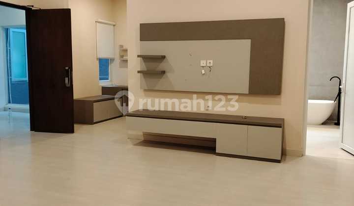Semi-Furnished Nice House Sutera Onyx Alam Sutera 2