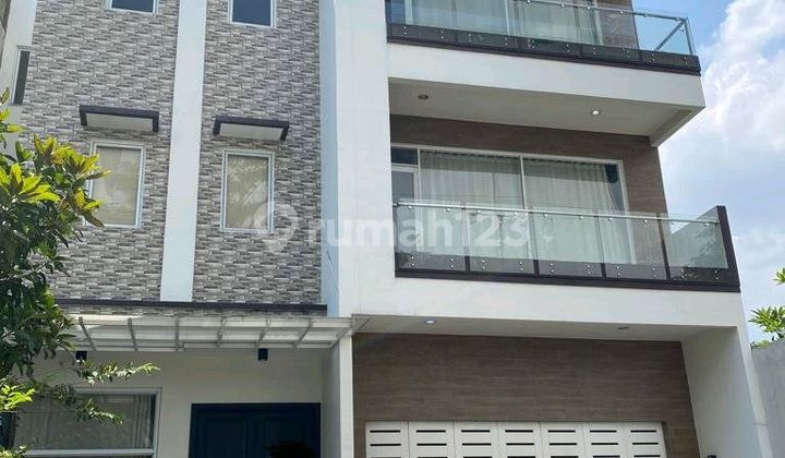 Rumah Mewah Private Pool 3 Lantai Sutera Palma - Alam Sutera 1