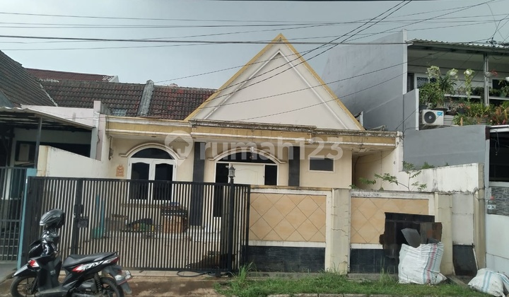 For Sale  Sector 7A House - Gading Serpong