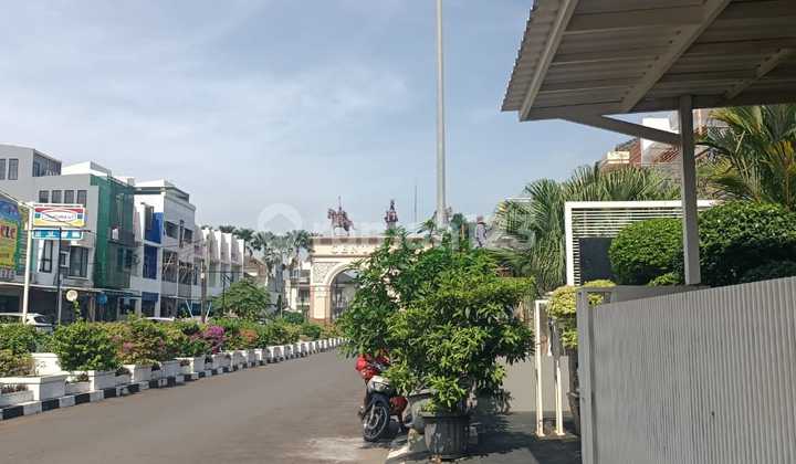 For Sale 2-Story Furnished House in Villa Galaxy Bekasi 2