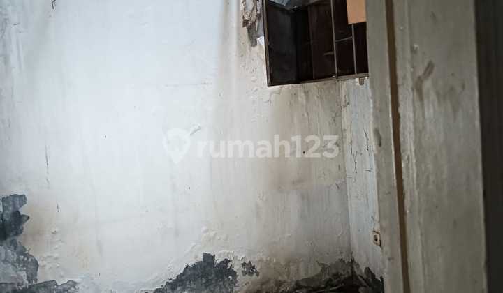 2 Ready-to-Profit Twin Houses in Sentulcity, Absolutely Amazing. 2