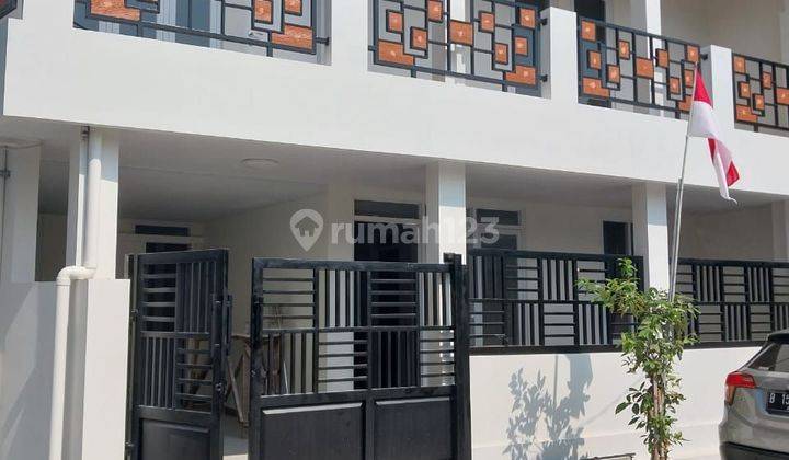 Di Jual Rumah 2 Lantai Di Bulak Kapal,bekasi Timur 1