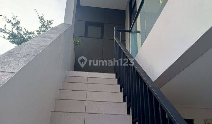 Rumah Golf Island Pik Piano Ukuran 5x15 Semi Furnished 2