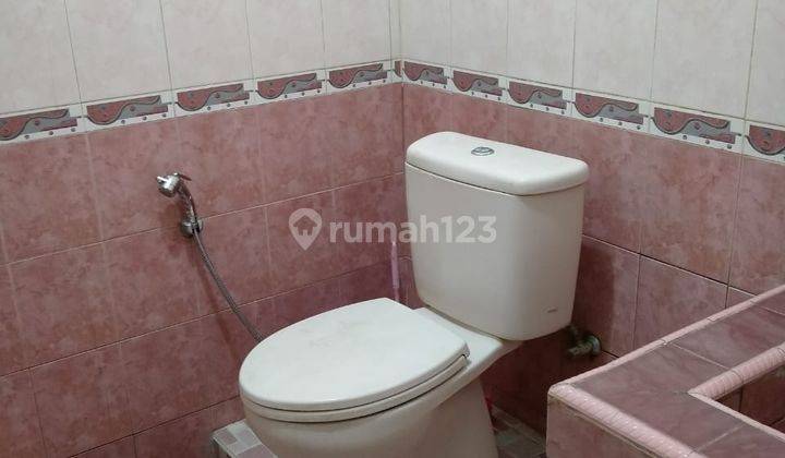 Ruko bagus,strategis,siap pakai,2 lantai, daerah ramai di jalanan raya Buaran,Jakarta timur 15