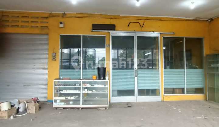 Ruko strategis,bagus siap pakai cocok buat gudang,workshop,tempat usaha di jalan raya Narogong,Bekasi timur,kota Bekasi  4