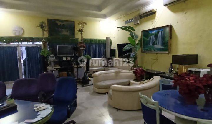 Ruko strategis,bagus siap pakai cocok buat gudang,workshop,tempat usaha di jalan raya Narogong,Bekasi timur,kota Bekasi  6