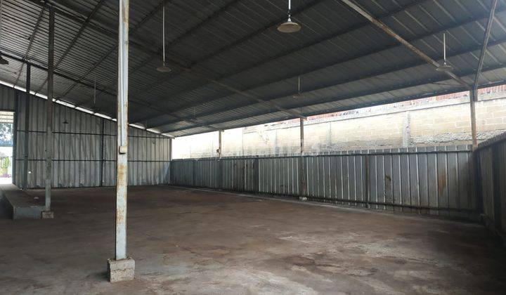 Gudang murah,strategis,siap pakai di jalan raya Pekayon,bekasi selatan,kota bekasi 6