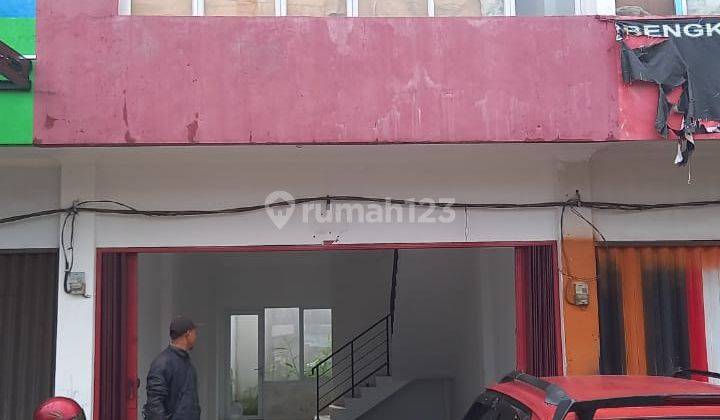 Ruko 67 m, HGB, Bagus Sekali, murah, strategis, siap pakai, di Jalan utama perumahan duta harapan, bekasi utara, kota bekasi 1