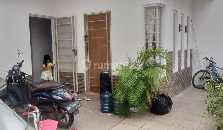 Rumah 1,5 lantai,murah,bagus,siap huni,strategis di kampung ambon,kayu putih,Jakarta timur 4
