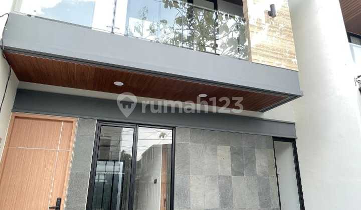 Astara Townhouse Exclusive Residence a Step Away from Limo Depok Toll Road 2