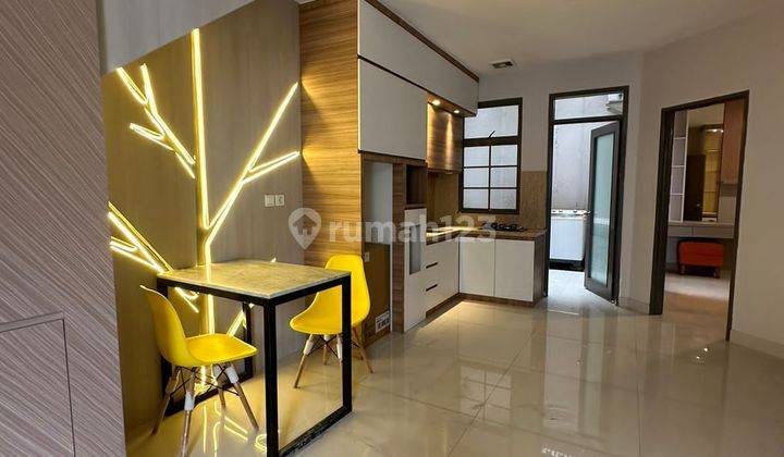 DISEWAKAN TOWNHOUSE TAMAN PARIS II LIPPO KARAWACI UTARA 1