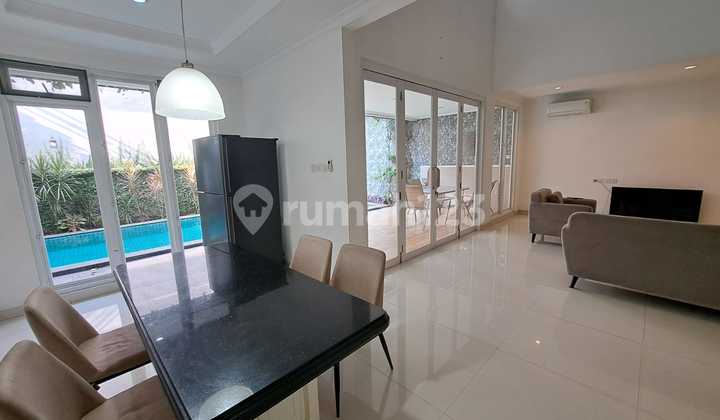 Sewa Rumah Taman Bromo Lippo Central Karawaci Full Furnish Siap Huni