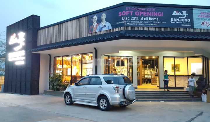 For Sale: Former Korean Restaurant Business Premises in Lippo Cikarang, Jl Majapahit. Ready to Operate.
