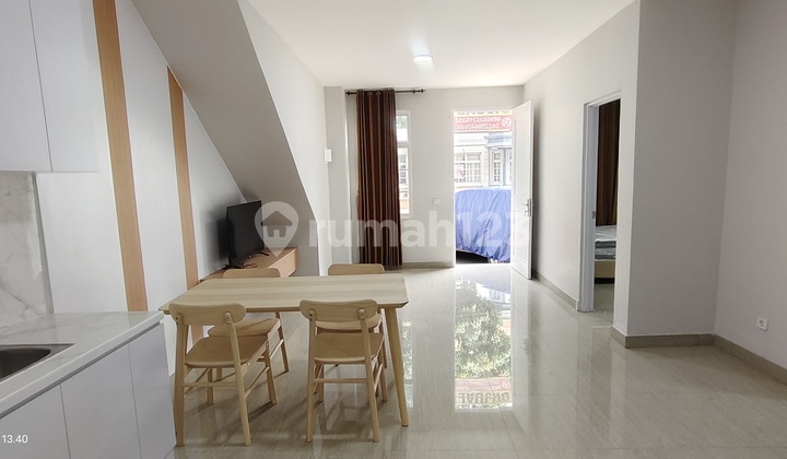 Jual Rumah Townhouse Taman Paris 2 Lantai Dasar Siap Huni Jual Rumah Townhouse Taman Paris 2 Lantai Dasar Siap Huni