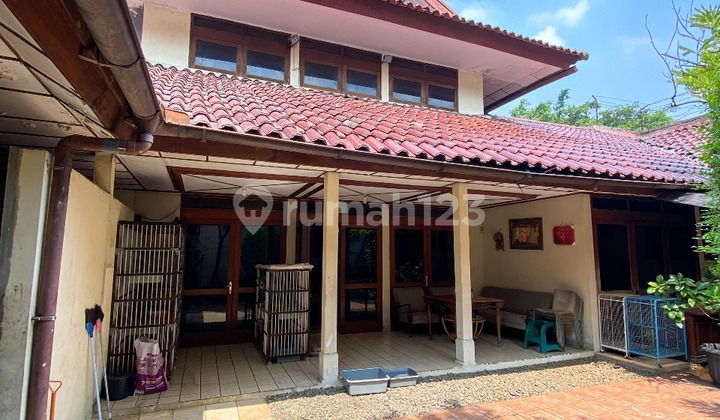 Rumah Di Pondok Indah cocok untuk usaha, Jakarta Selatan