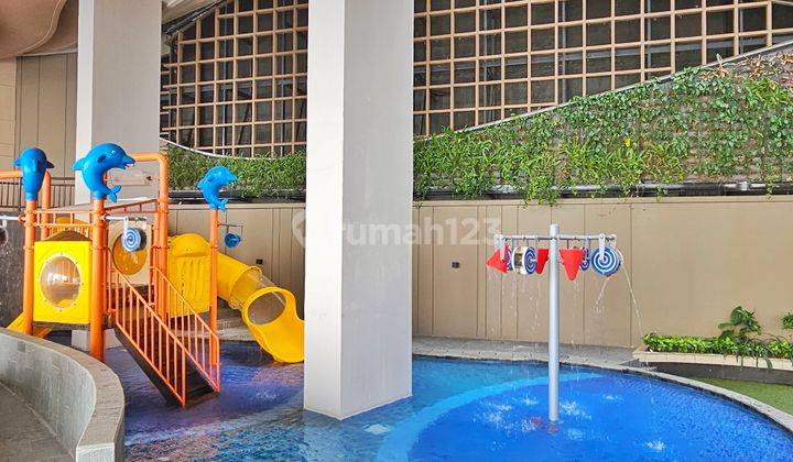 kolam renang jual rugi apartement trans park