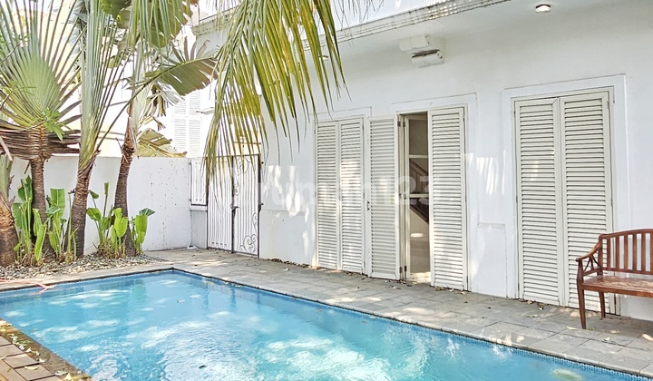 Rumah Kemang Barat Private Kolam Renang, Jakarta Selatan 1