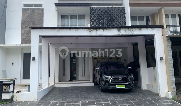 Rumah De Latinos Bagus Semi Furnished BSD, Tangerang Selatan Rumah De Latinos Bagus Semi Furnished BSD, Tangerang Selatan