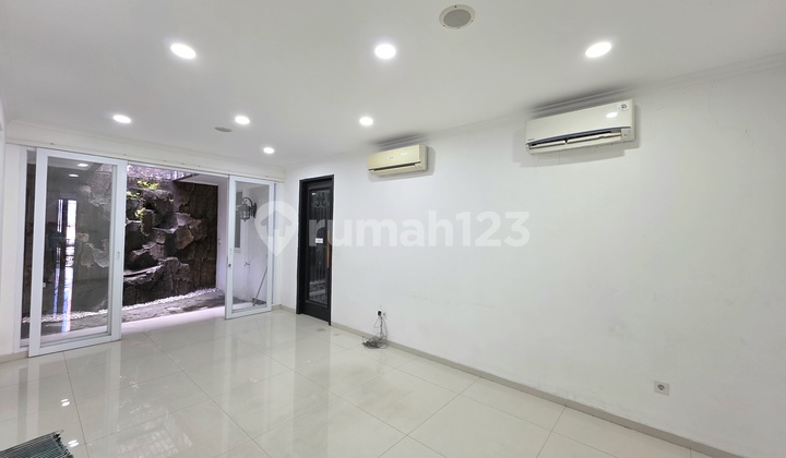 Pondok Indah Rumah Kantor, Jakarta Selatan 2