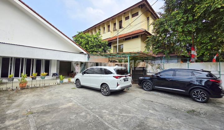 Rumah Cipete Lokasi Bagus Cilandak, Jakarta Selatan