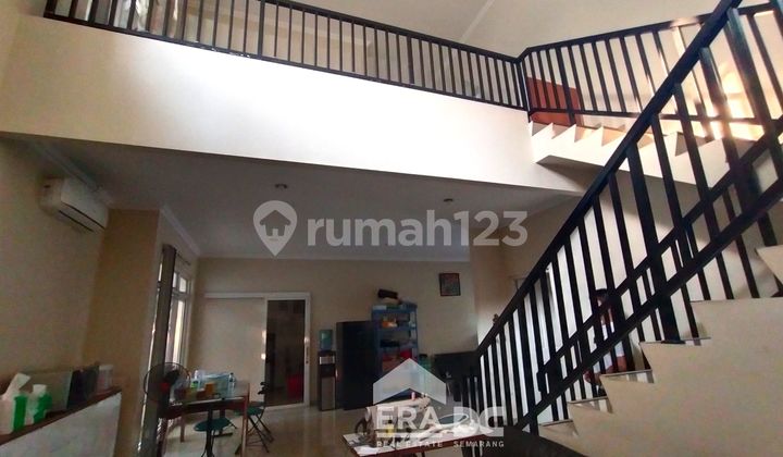 Rumah 2 Lantai di Perumahan Graha Padma Semarang  2