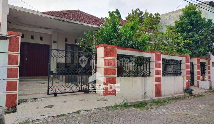 Rumah Sudah Renovasi Di Citarum Utara Semarang  1