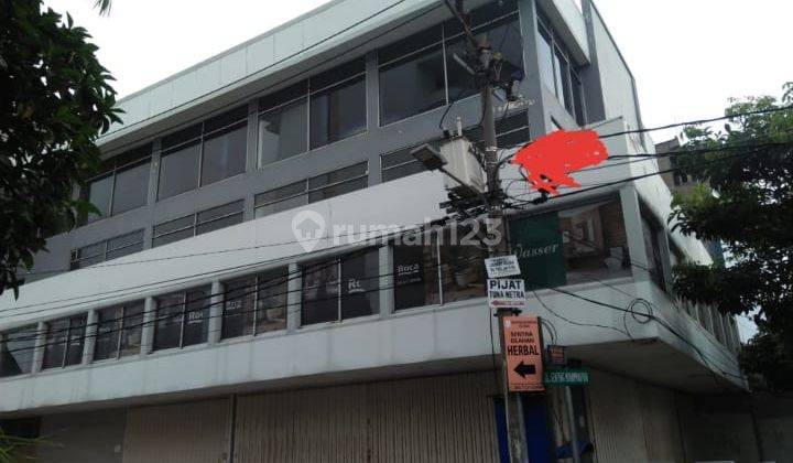 Gedung 4 Lantai Pusat Kota Gebtengkali di Jalan Gentengkali Surabaya 1