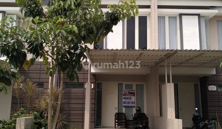 Rumah 2 Lantai Puri Safira Regency Menganti Gresik 2