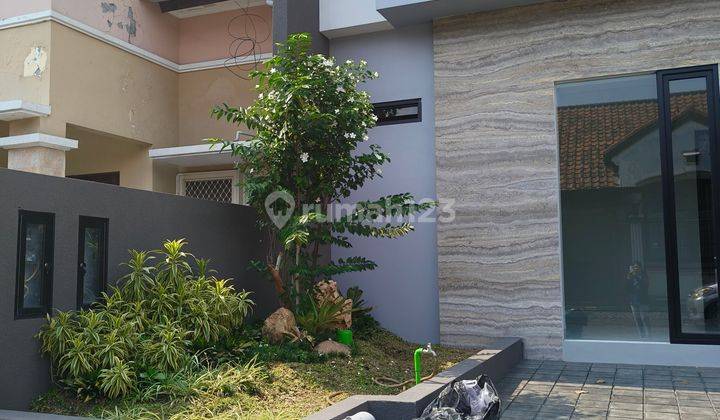 Rumah Taman Puspa Raya Baru Gress 2 Lantai Citraland Surabaya  1