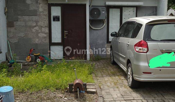  Rumah Jade Hamlet Menganti  Hulaan Gresik  1