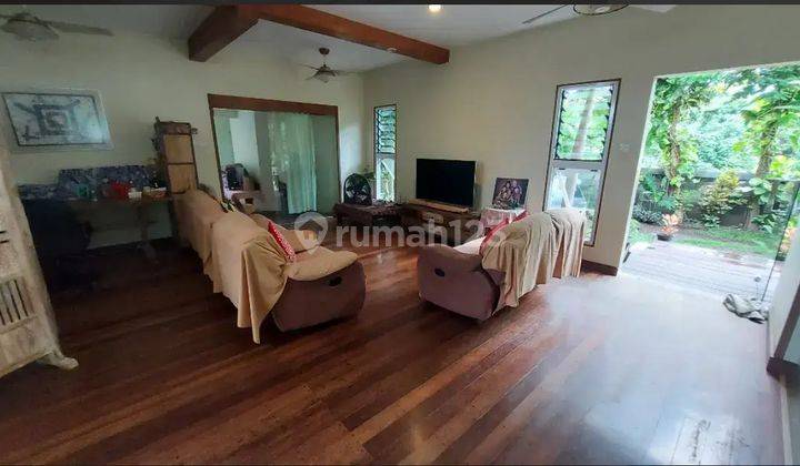 Dijual Properti di Tepi Pantai Langsung Rumah Dan Lahan Luas 6