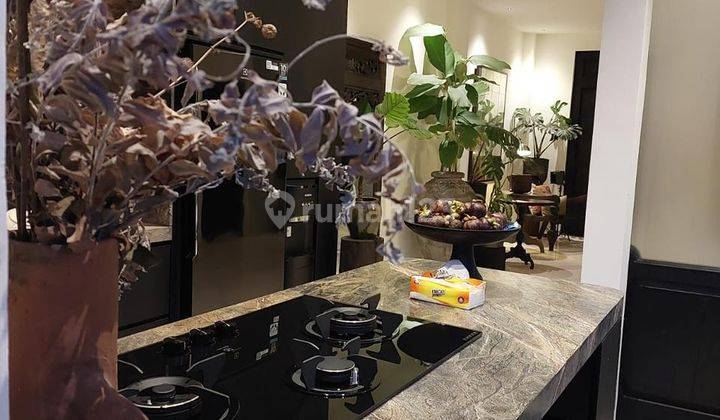 Dijual Villa 4 Kamar Perpaduan Tradisional Modern di Kerobokan 3